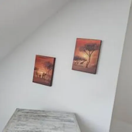 Apartment Schoene Vollausgestattete Monteurs- Gaestewohnungen 6103 Leuna